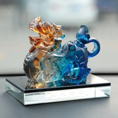 动物工艺品 从仿真动物到毛绒玩具的艺术魅力